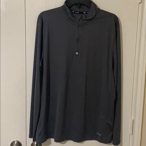 NWOT Men’s TEK Gear active lightweight sweater